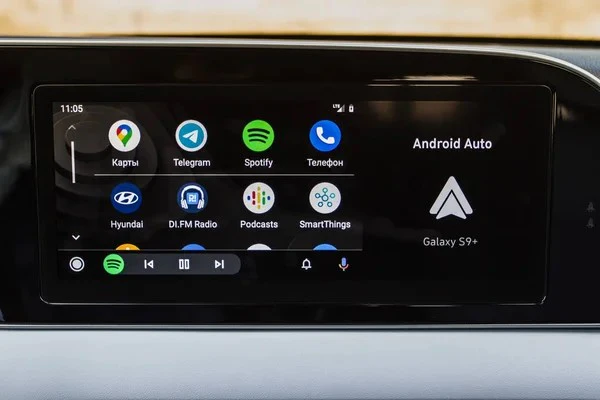 Rekomendasi Aplikasi Pemutar Musik Terbaik untuk Android Auto