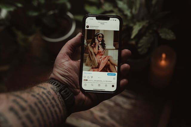 Cara Mengatasi Foto yang Buram saat Upload di Media Sosial 