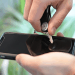 Alasan HP iPhone Masih Membutuhkan Pelindung Layar