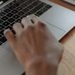 Cara Mengatasi Touchpad Laptop yang Rusak