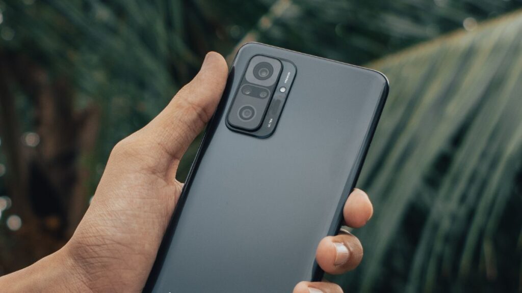 Alasan Kenapa HP Asal China Bisa Dijual dengan Harga Murah